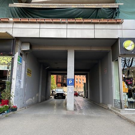 Central Cozy Apartment ติรานา ภายนอก รูปภาพ
