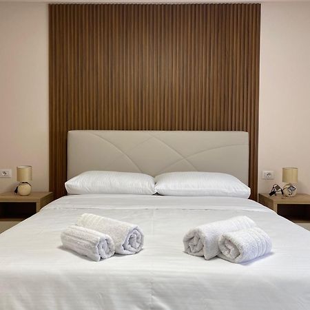 Central Cozy Apartment ติรานา ภายนอก รูปภาพ