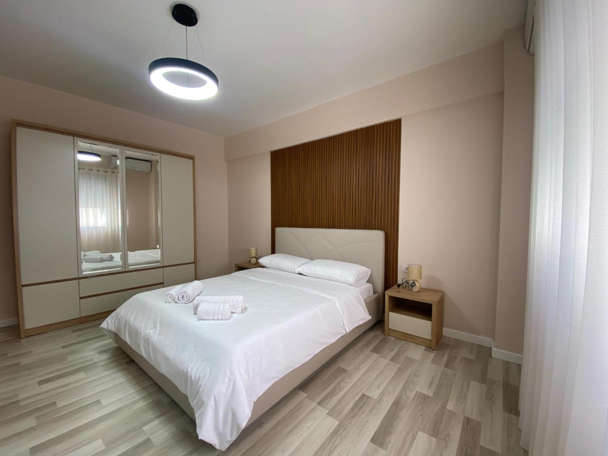 Central Cozy Apartment ติรานา ภายนอก รูปภาพ